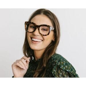 Peepers Center Stage +1.50 Readers Brown Tortoise Round 2300 Oversize Blue Light